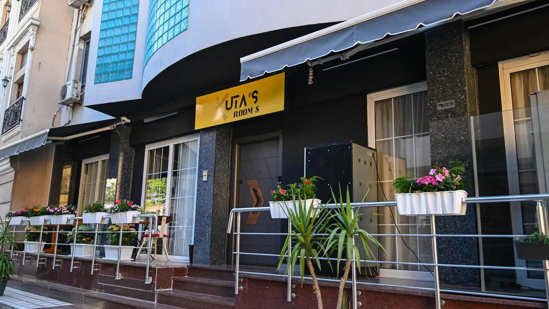 Kuta'S Rooms 5 Тирана Апартаменты